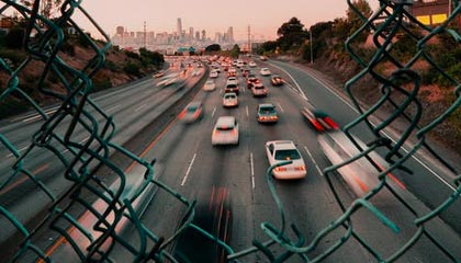 九游网页版官网-巴萨阵地组织持续打出高质量配合，巴萨球队阵型