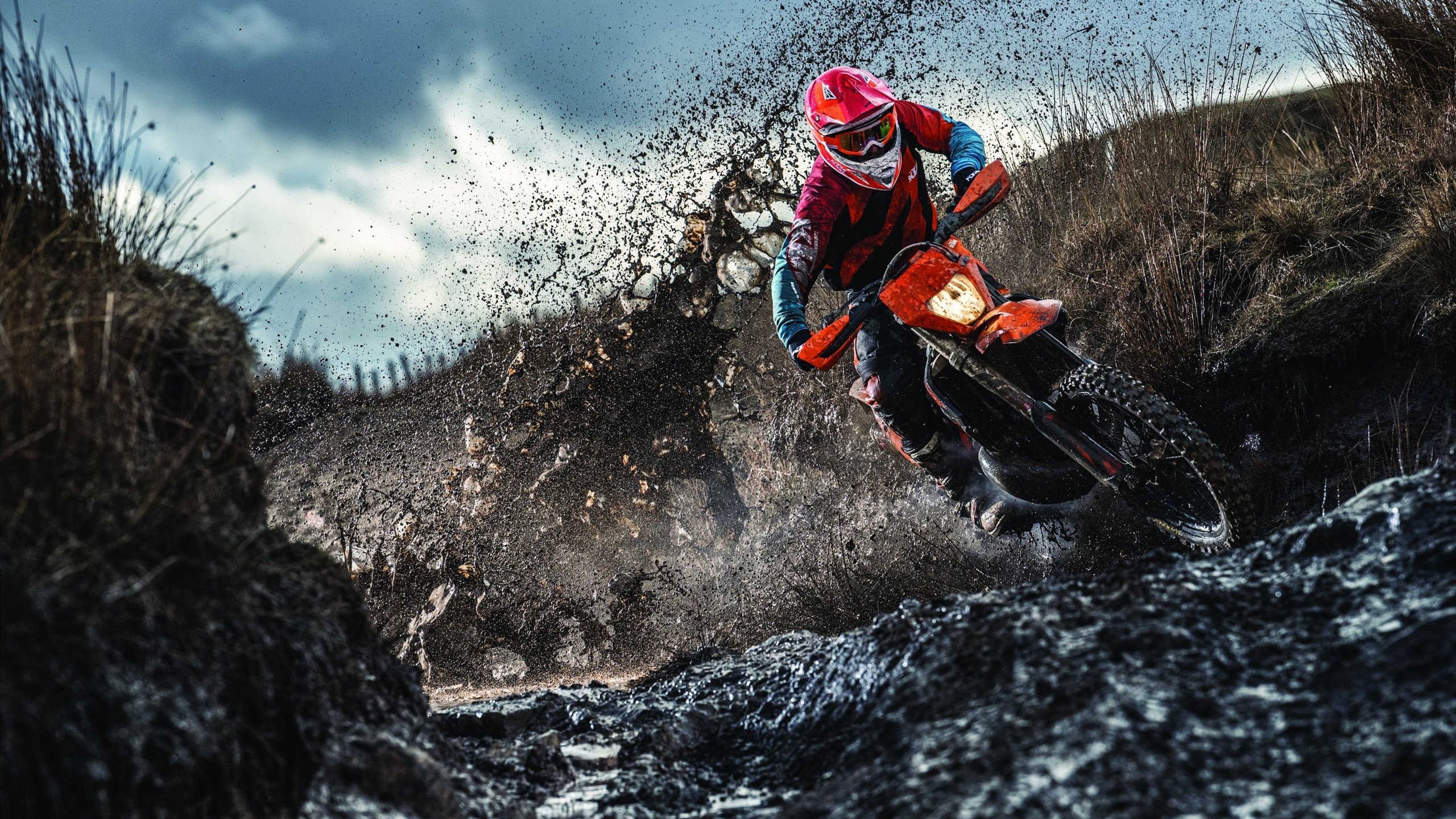 女子排球联赛，精彩纷呈人人争夺，2020女子排球比赛视频